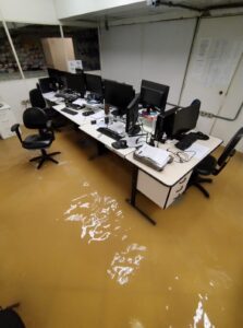 Inundação no almoxarifado geral do HU-UFSC - 16/01/25